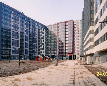 ЖК «Полис ЛАВрики», Март 2025