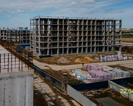ЖК «Южная Нева», Апрель 2025