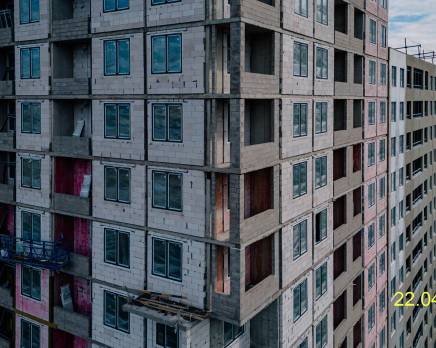 ЖК «Южная Нева», Апрель 2025