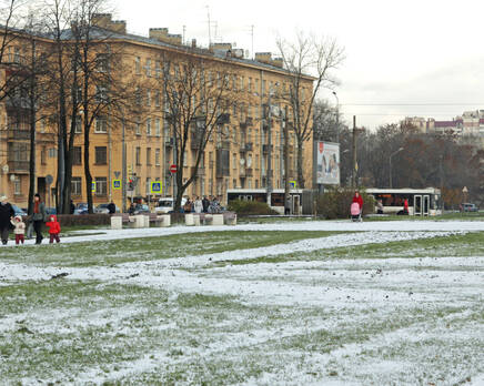 «Дом на бульваре Красных зорь», Ноябрь 2012