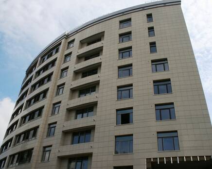 Выполняется отделка въездных арок, Август 2011