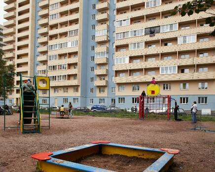 Жилой дом на Выборгском шоссе, Сентябрь 2011