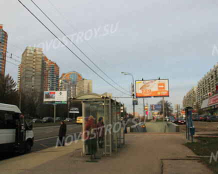 Остановка общественного транспорта рядом с ЖК «Эмеральд», Ноябрь 2012