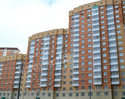 Дом на ул. Полины Осипенко (15.03.2013 г.), Апрель 2013
