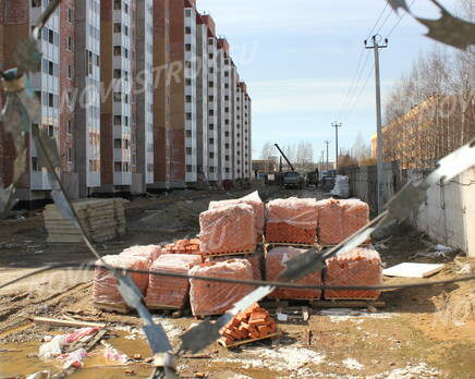 Жилой комплекс «Янинский» (15.04.2013), Апрель 2013