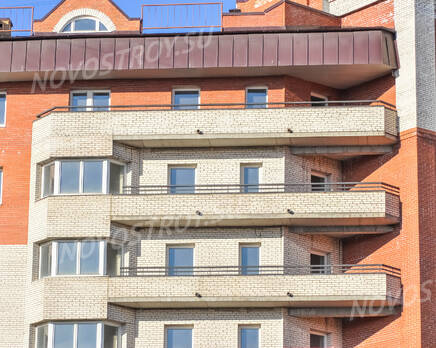 ЖК «Дом с каминами» (15.04.13), Май 2013