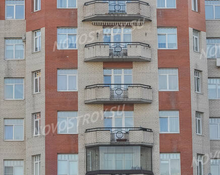 ЖК «Дом с каминами» (15.04.13), Май 2013