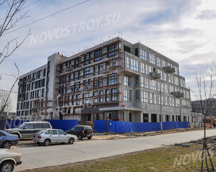 Дом на Нижне-Каменской улице (15.04.2013), Май 2013