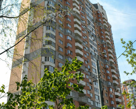 ЖК на ул. Снежная (06.05.2013 г.), Май 2013