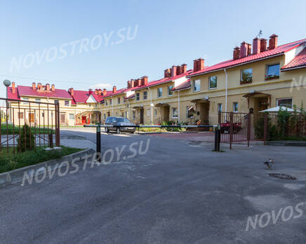 Коттеджный поселок «Таунхаусы на Заозерной» (25.08.2013 г.), Сентябрь 2013