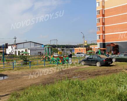 Детская площадка ЖК «Престиж» (04.09.2013 г.), Сентябрь 2013