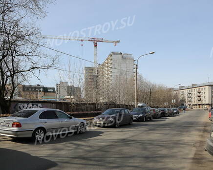 Окрестности «Жилой комплекс «КИМа, 1»(15.04.2014), Апрель 2014