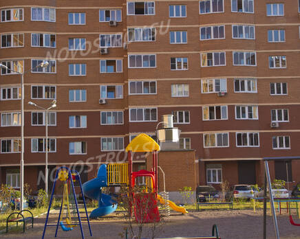 Дом на ул. Угрешской, корп. 1 (11.08.2014), Сентябрь 2014
