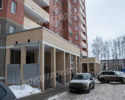 ЖК «Новые Клюшки»: подъезды, 11.02.2015, Февраль 2015