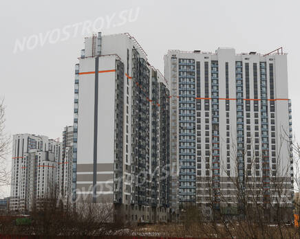 ЖК «Viva»: Вид на кор. 9\10 и д.3 кор. 1(фото 1) 13.02.15, Февраль 2015