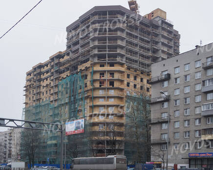 ЖК «Александрит»: вид с Дачного проспекта (24.02.15), Март 2015