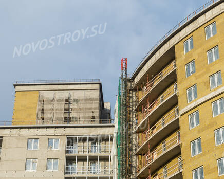 ЖК «Новомосковский»: крыша 3 корпуса. 10.03.2015, Апрель 2015