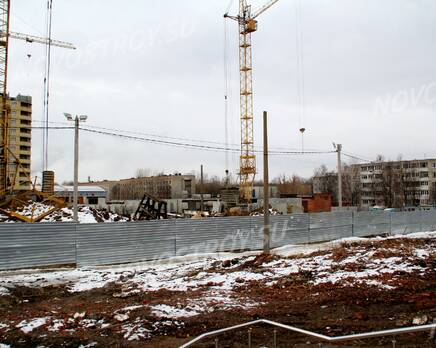 ЖК «Москворецкий» (г. Воскресенск): 05.04.2015 - Общий вид строительства, Апрель 2015