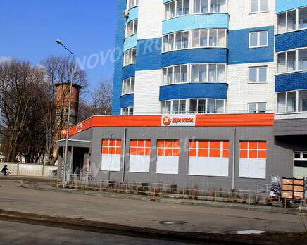 ЖК «Дом на Горького»: 08.04.2015 - Универсам «Дикси» в новостройке, Апрель 2015