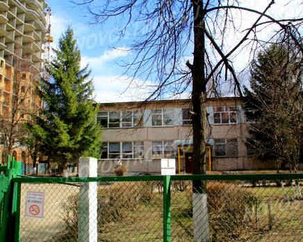 ЖК «Ренессанс»: 22.04.2015 - Детский сад около новостройки, Май 2015