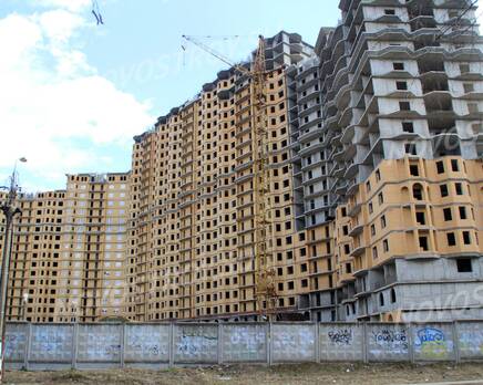 ЖК «Ренессанс»: 22.04.2015 - Строящийся 1-й корпус, Май 2015