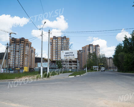 ЖК «Московские Водники-2»: вид на ЖК, 10.06.2015, Июнь 2015
