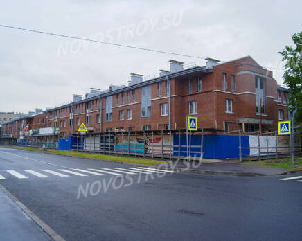 ЖК «Амазонка»: вид с угла улиц Зосимова и Мартынова (14.06.15) , Июнь 2015