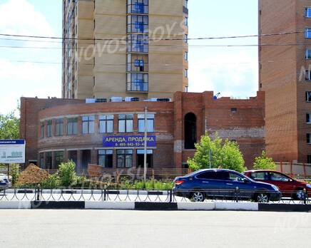 ЖК «Московский» (г.Дмитров): 17.06.2015 - Фрагмент новостройки, пристройка к корпусу, вид с ул. Московской, Июнь 2015