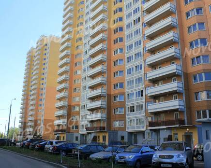 ЖК «в Молжаниновском районе»: 24.06.2015 - Фрагмент корпуса, подъезды, Июль 2015