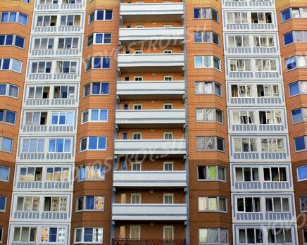 ЖК «в Молжаниновском районе»: 24.06.2015 - Фрагмент корпуса, средние этажи, Июль 2015