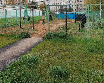 ЖК «Зеленый Город»: 12.10.2015 Спортплощадка корпус 12, Октябрь 2015