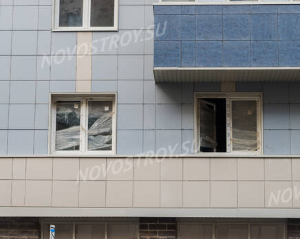ЖК «Небо Москвы»: окна на фасаде здания (06.11.2015), Ноябрь 2015