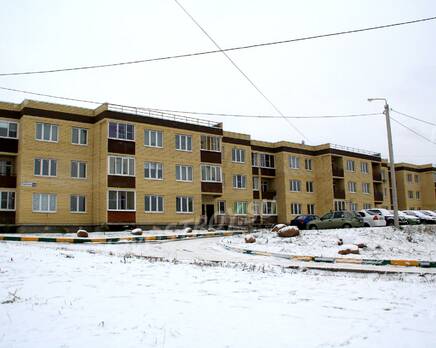 ЖК «Новоспасский»: 24.11.2015 - Построенный корпус, вид с фасада, Ноябрь 2015