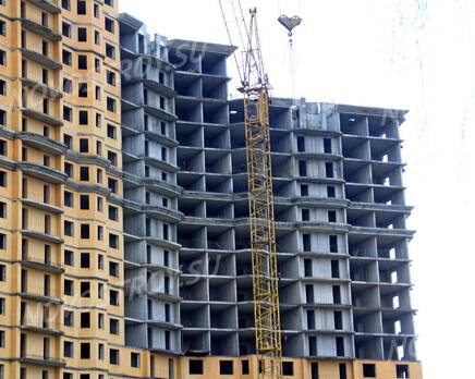 ЖК «Ренессанс»: 20.12.2015 - Фрагмент строящегося дома, Декабрь 2015