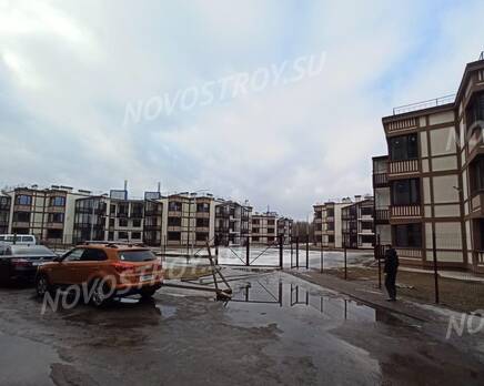 МЖК «Red Village»: ход строительства, Апрель 2021