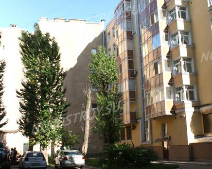 ЖК «на улице Блохина», Июль 2012