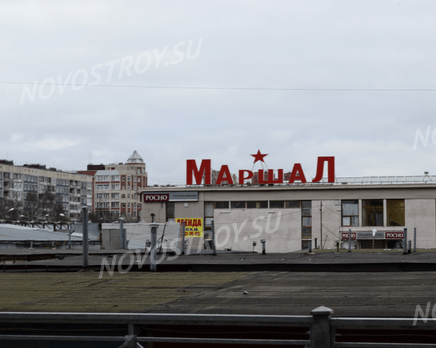 Рынок автомобильных запчастей &amp;quot;Северный Маршал&amp;quot; рядом с жилым комплексом &amp;quot;Сергей Есенин&amp;quot;, Ноябрь 2011