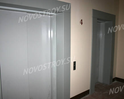 Лифтовая в жилом комплексе &amp;laquo;Международный&amp;raquo;, Ноябрь 2011