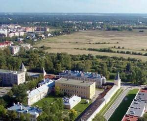 Жилой комплекс на Сапёрной улице (вид из центра Пушкина)