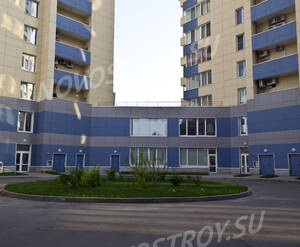 Внутренний двор ЖК «Эко» (12.05.2013 г.) 