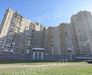 ЖК на улице Галстяна (15.05.2014)