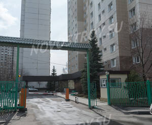 ЖК «Орехово»: вид на 1й корпус  ЖК, 21.04.2015